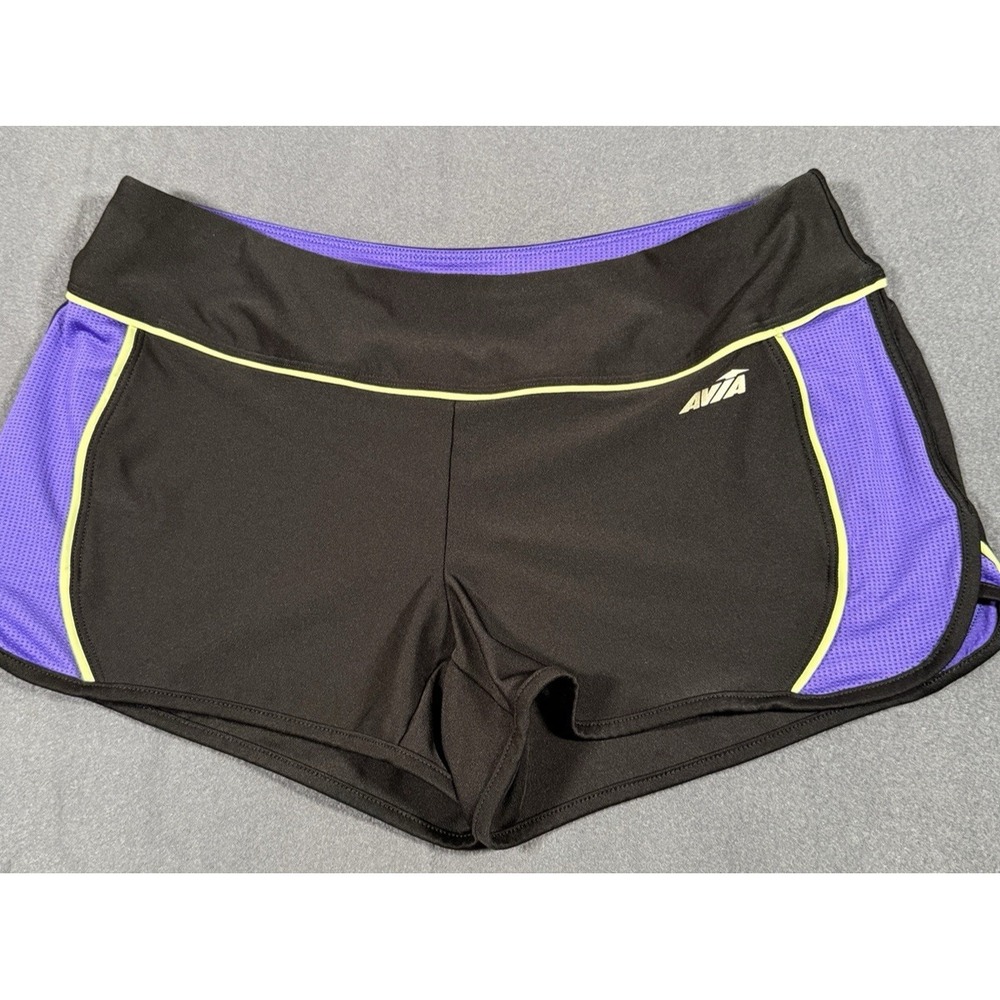 Women's Shorts Black  Medium Size AVIA‎ Brand Polyester/spandex
